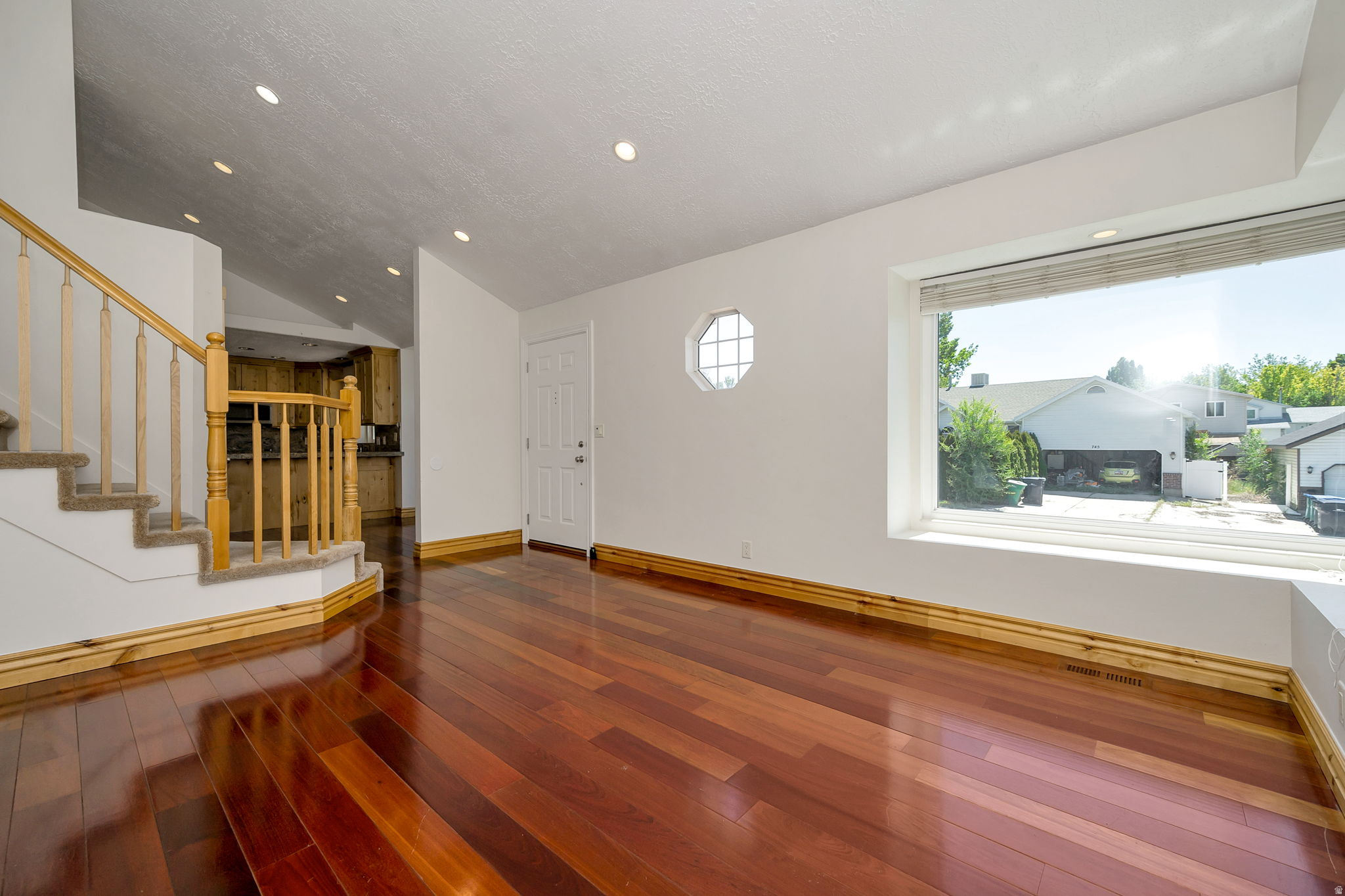 SOUTH MEADOW - Residential