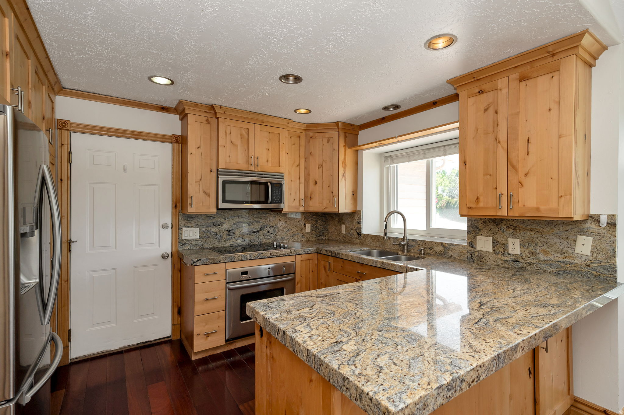 SOUTH MEADOW - Residential