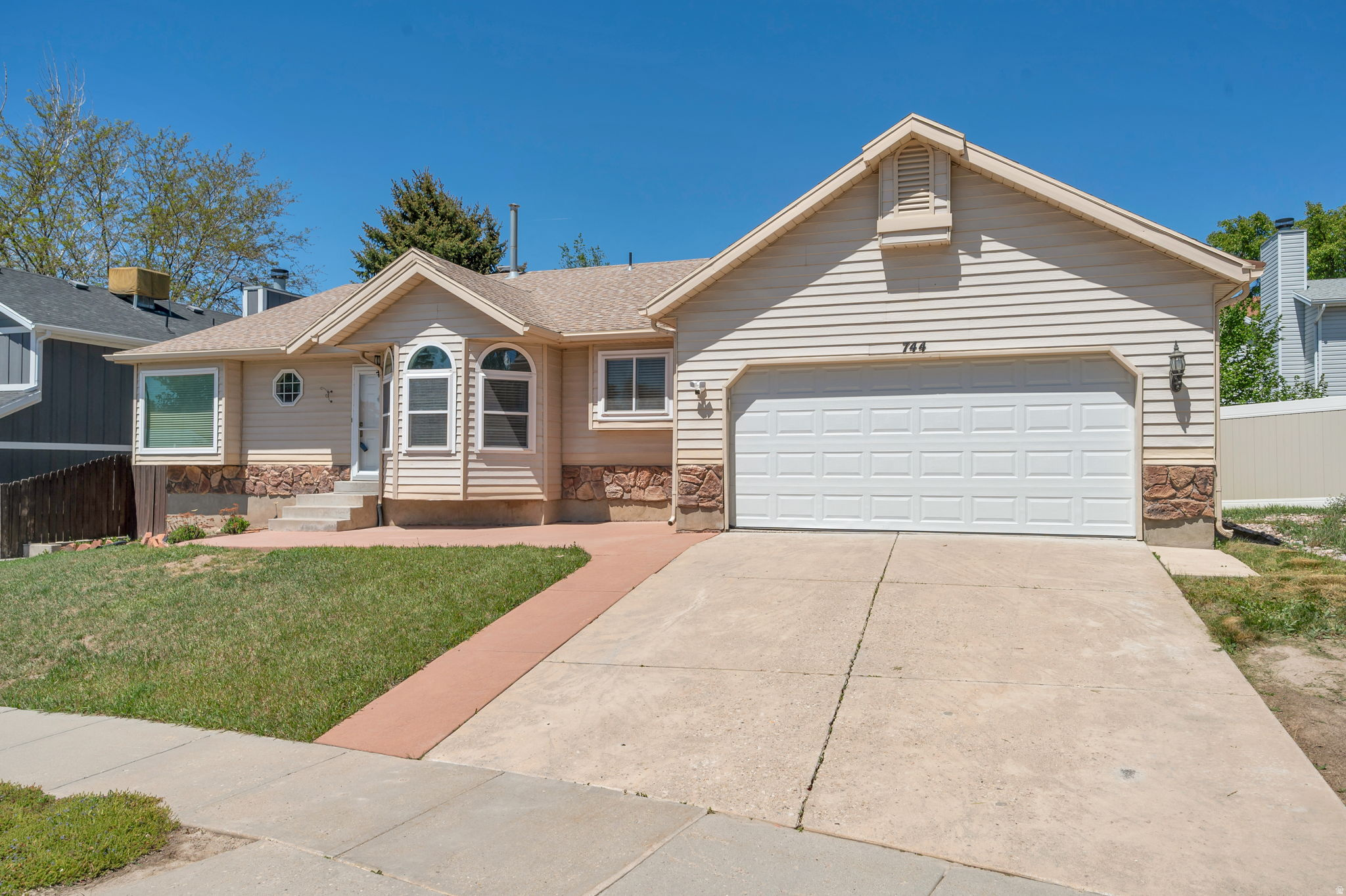 SOUTH MEADOW - Residential