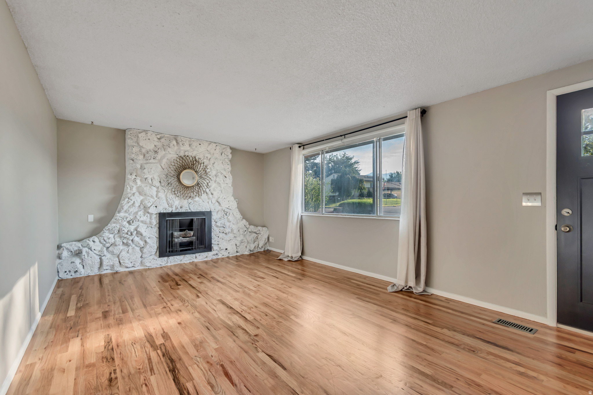 MEADOWS - Residential