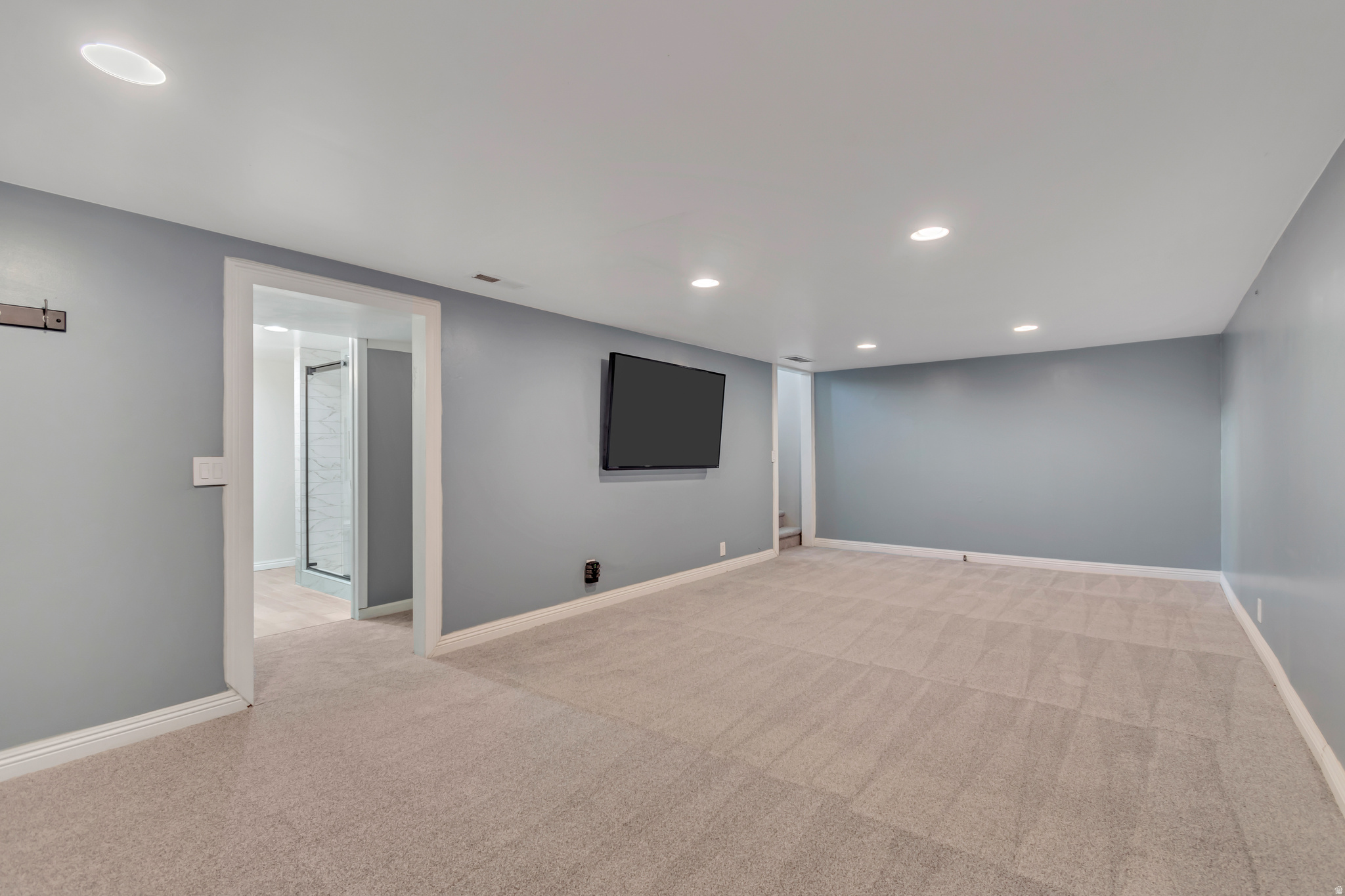 MEADOWS - Residential