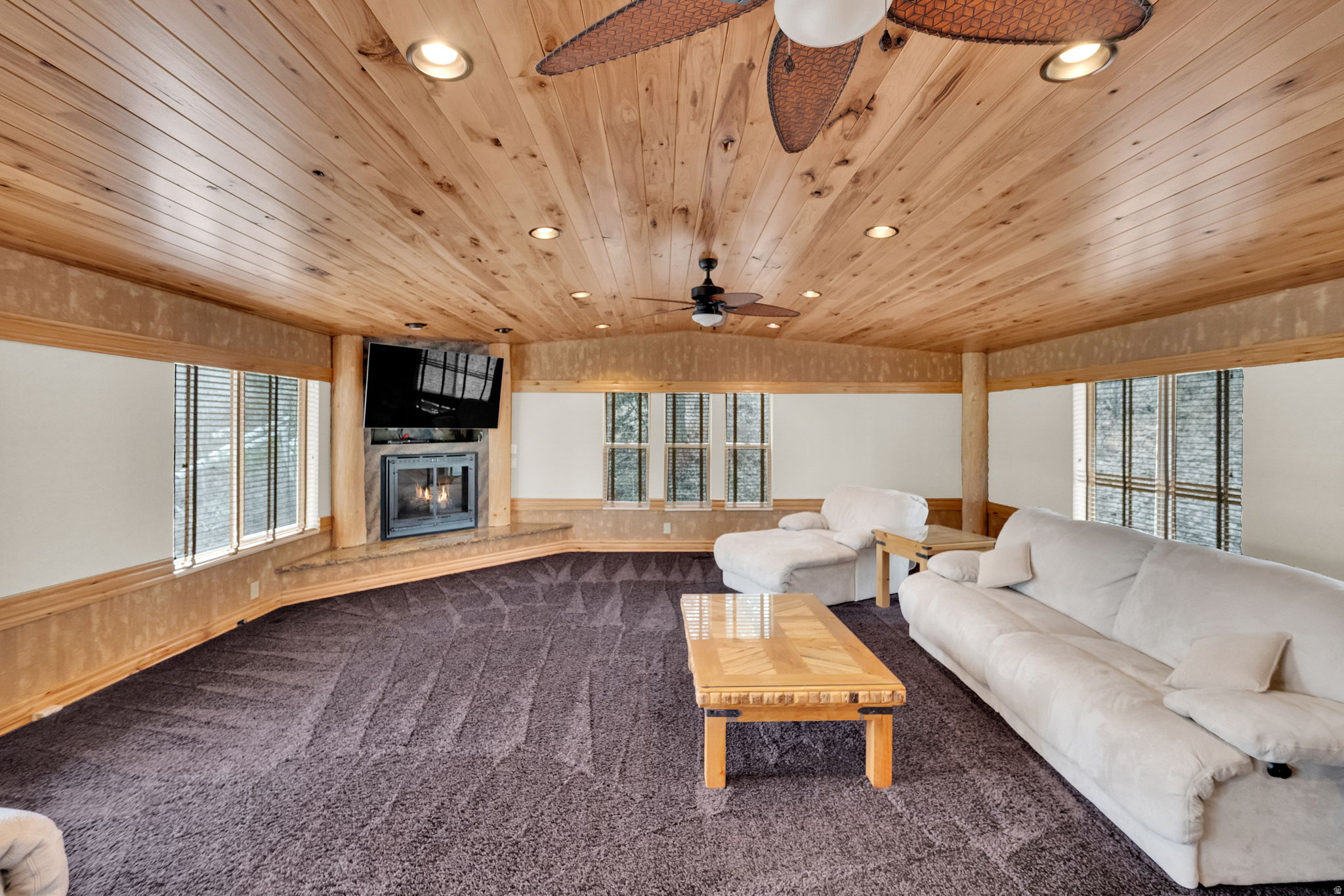 TIMBER LAKES - Residential