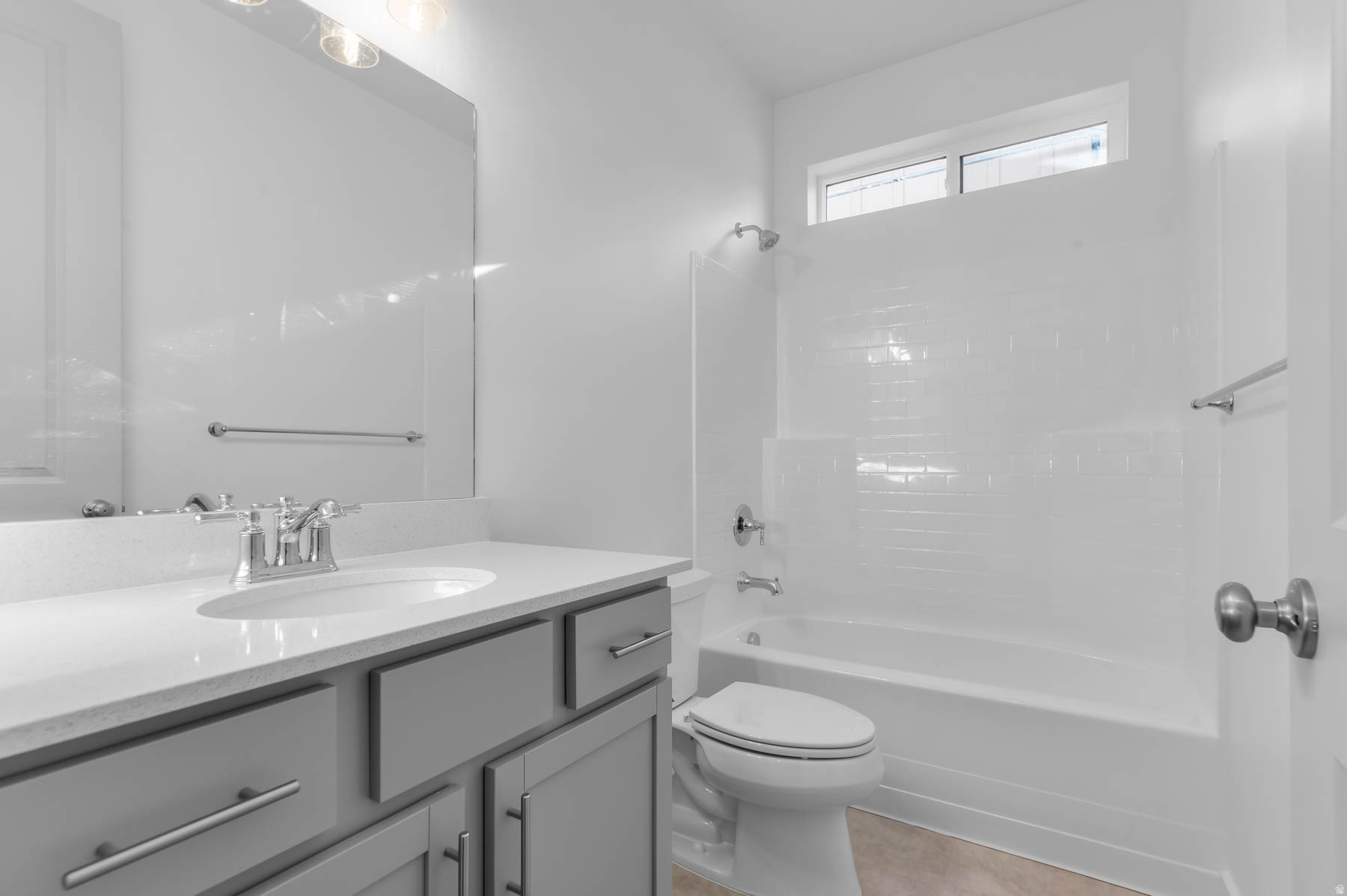 BROADVIEW SHORES COTTAGES 806 - Residential