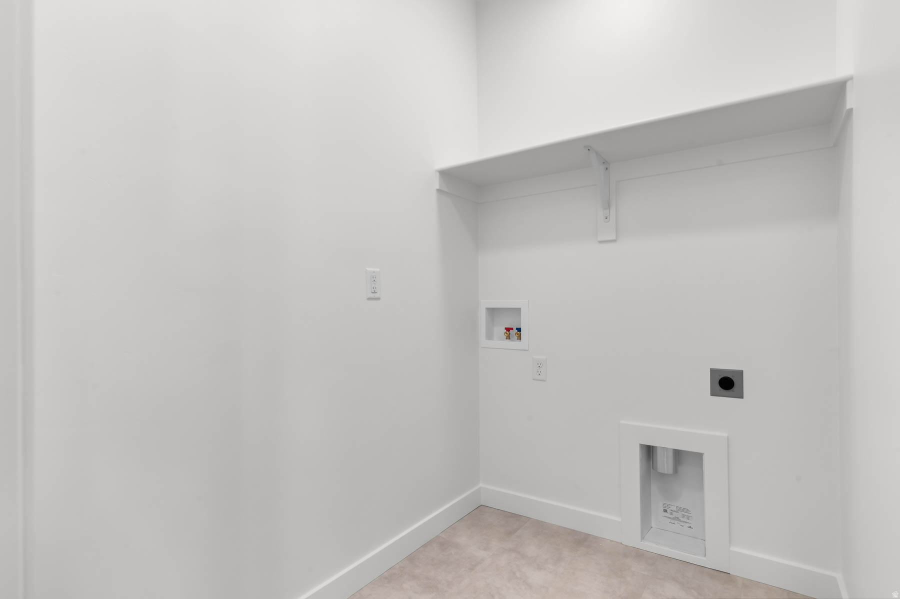 BROADVIEW SHORES COTTAGES 806 - Residential