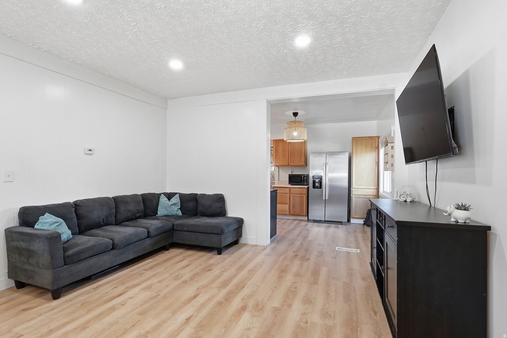 Photo of 61 W MAIN ST, Wellsville, UT 84339 (MLS # 2133285)