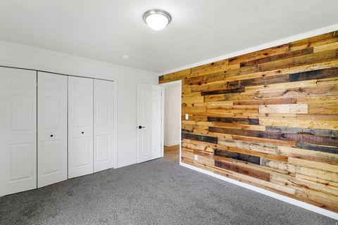 Tiny photo for 461 E 2175 N, North Ogden, UT 84414 (MLS # 2153870)