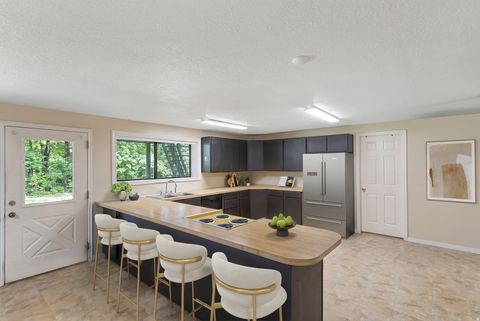 Tiny photo for 461 E 2175 N, North Ogden, UT 84414 (MLS # 2153870)