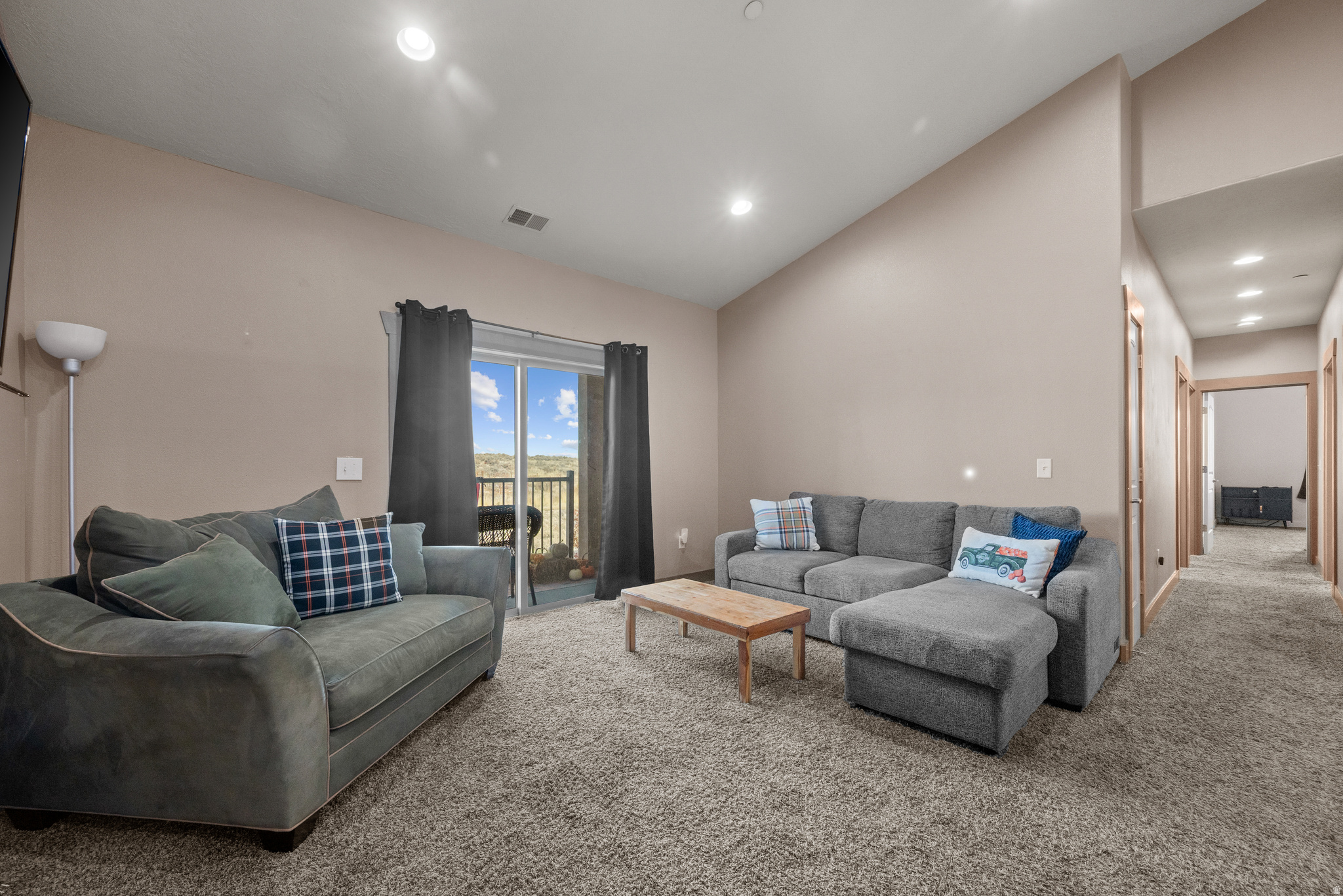 HARVEST HILL - Residential