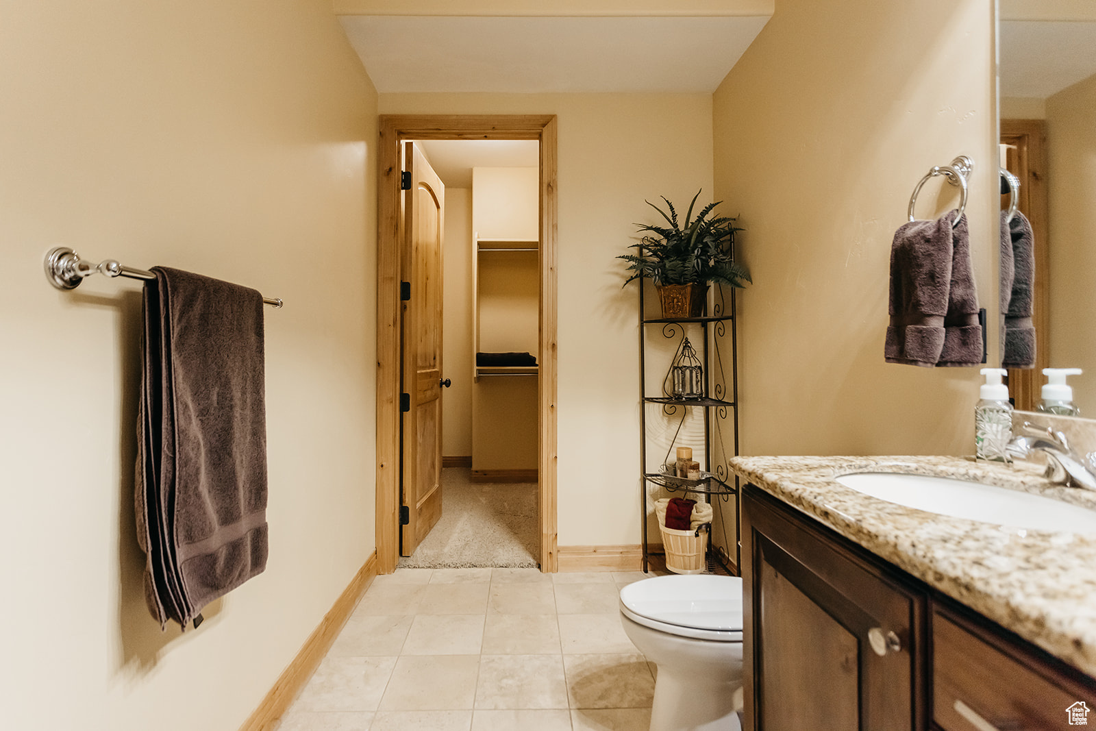 CANYON LINKS - Residential