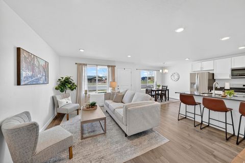 Tiny photo for 456 W 1820 S, Payson, UT 84651 (MLS # 2156155)