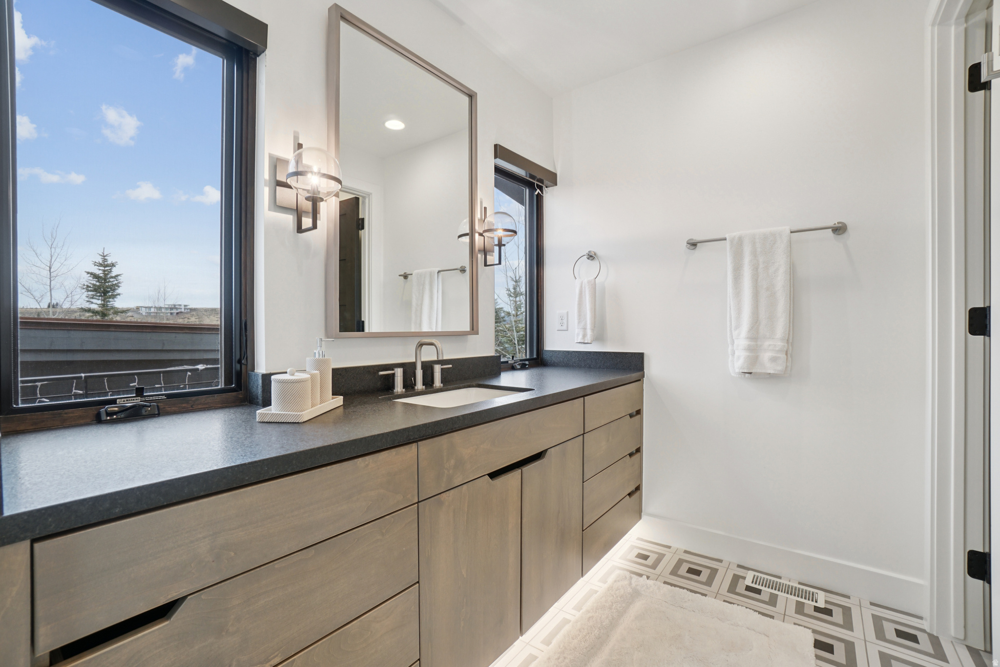 VILLAS AT PAINTED VALLEY - Residential