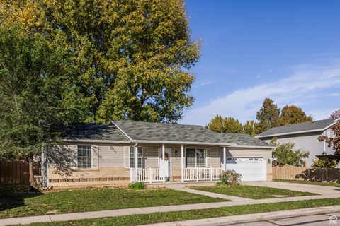 Tiny photo for 672 S 780 W, Lehi, UT 84043 (MLS # 2119229)