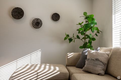 Tiny photo for 672 S 780 W, Lehi, UT 84043 (MLS # 2119229)