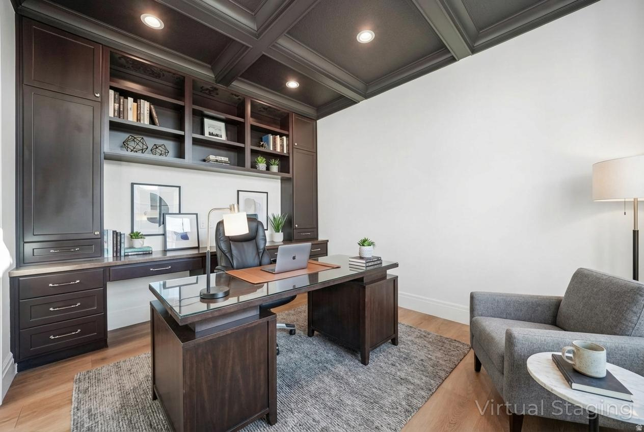 HIGHLAND HOLLOWS - Residential