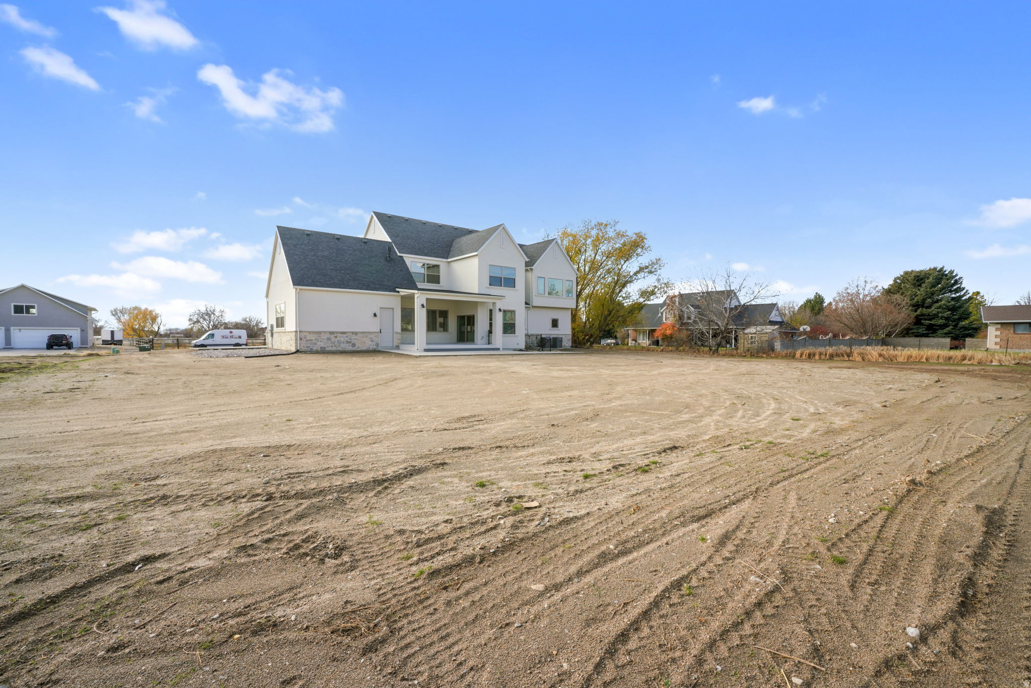 HIGHLAND HOLLOWS - Residential