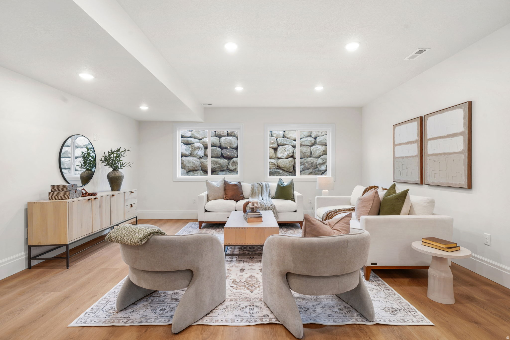 HIGHLAND HOLLOWS - Residential