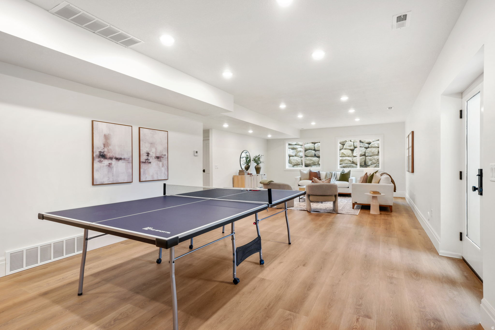 HIGHLAND HOLLOWS - Residential