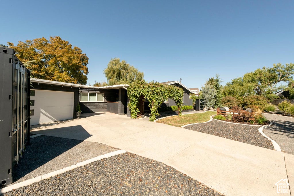 Photo of 4058 S 1045 E, Millcreek, UT 84124 (MLS # 2189247)
