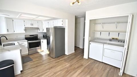 Tiny photo for 1419 E DARLING ST S #6, Ogden, UT 84403 (MLS # 2153959)