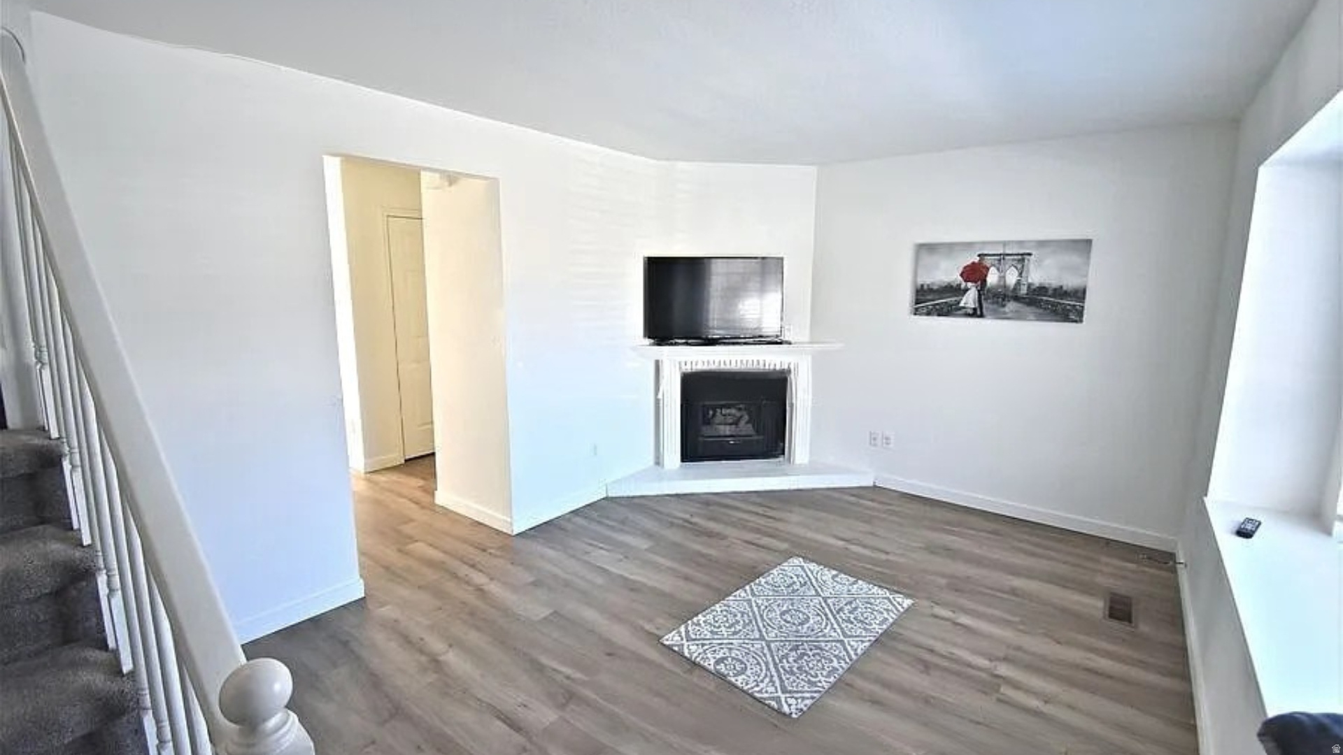 MT OGDEN PK TOWNHOME - Residential