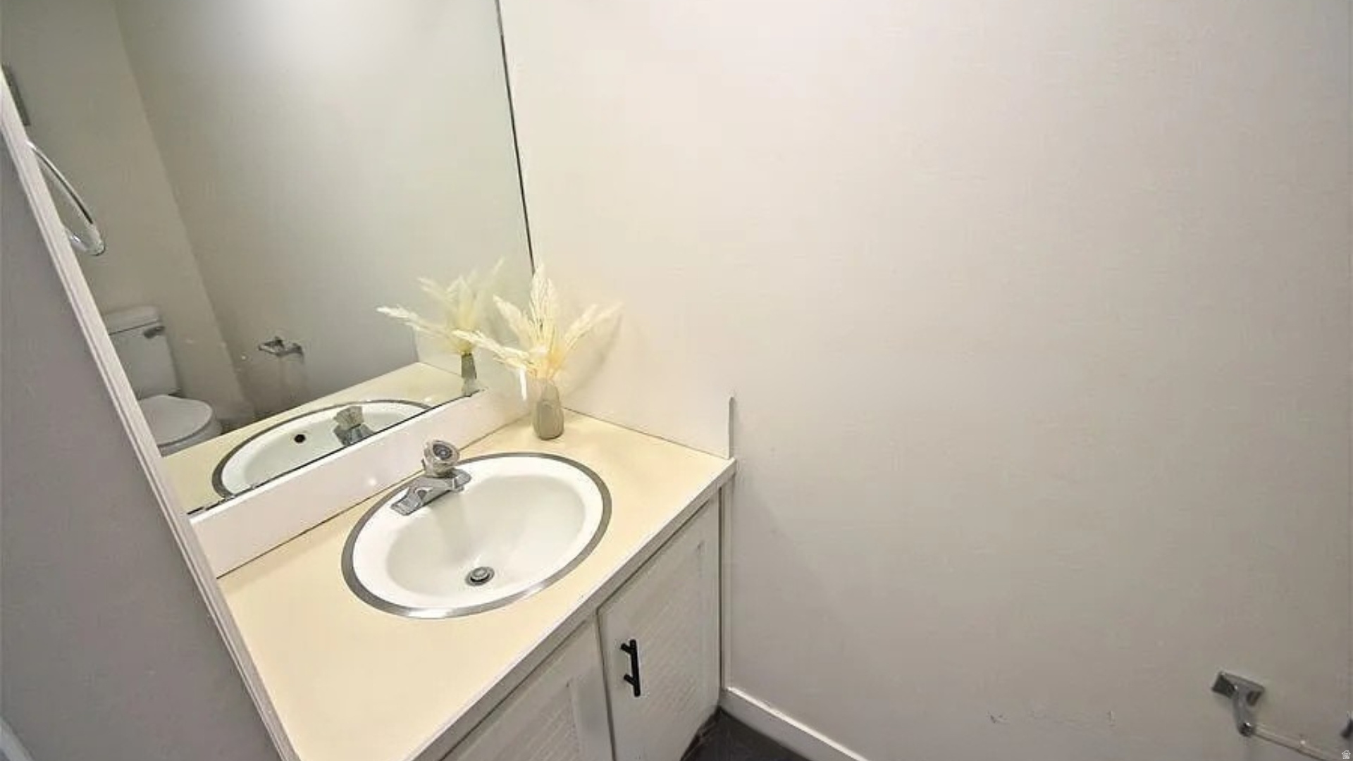 MT OGDEN PK TOWNHOME - Residential