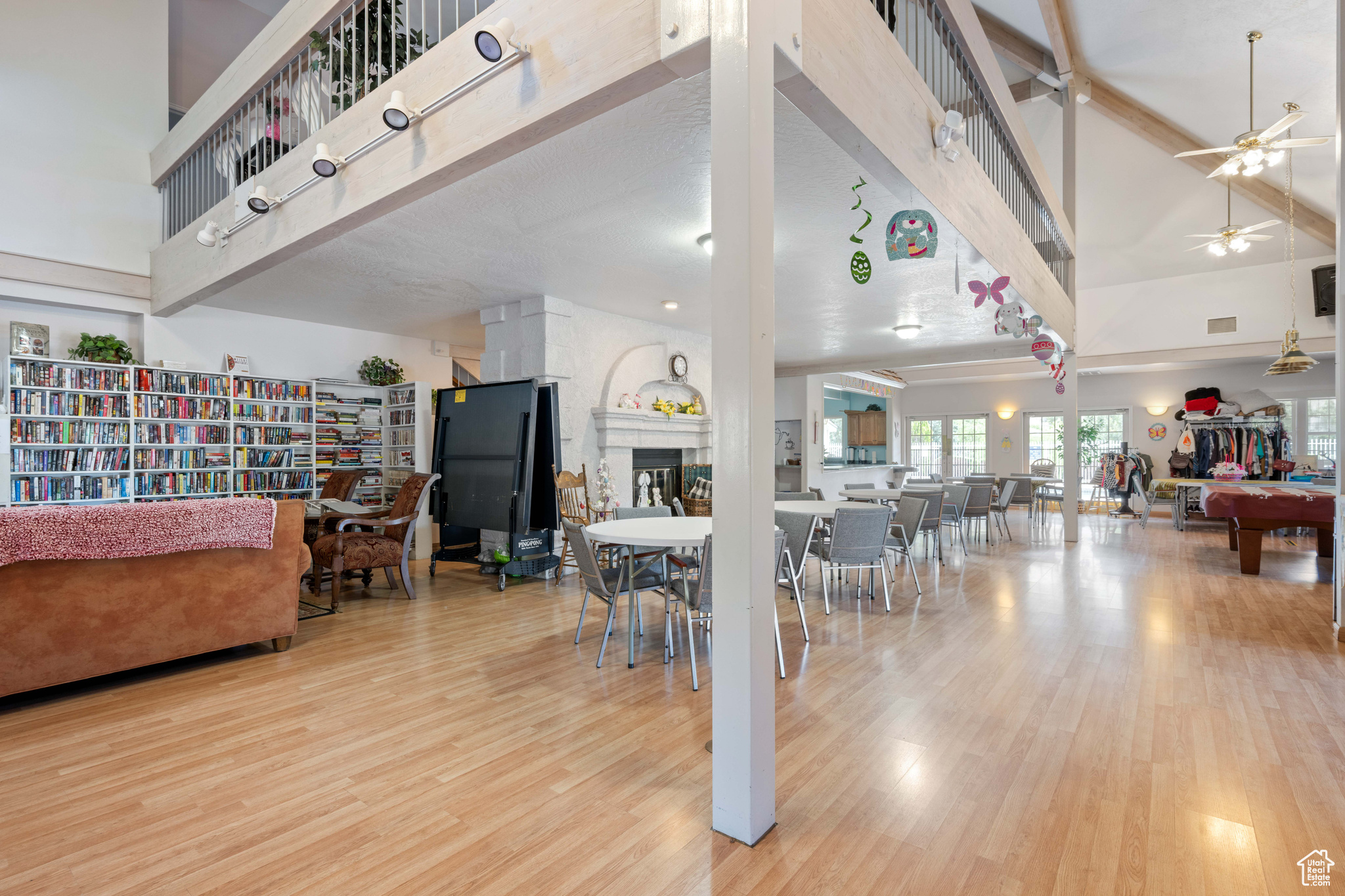 HARRISBURG LAKESIDE EST 1 - Residential