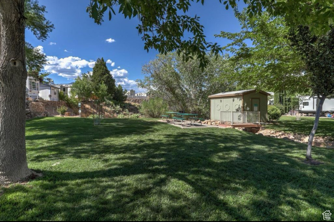 HARRISBURG LAKESIDE EST 1 - Residential