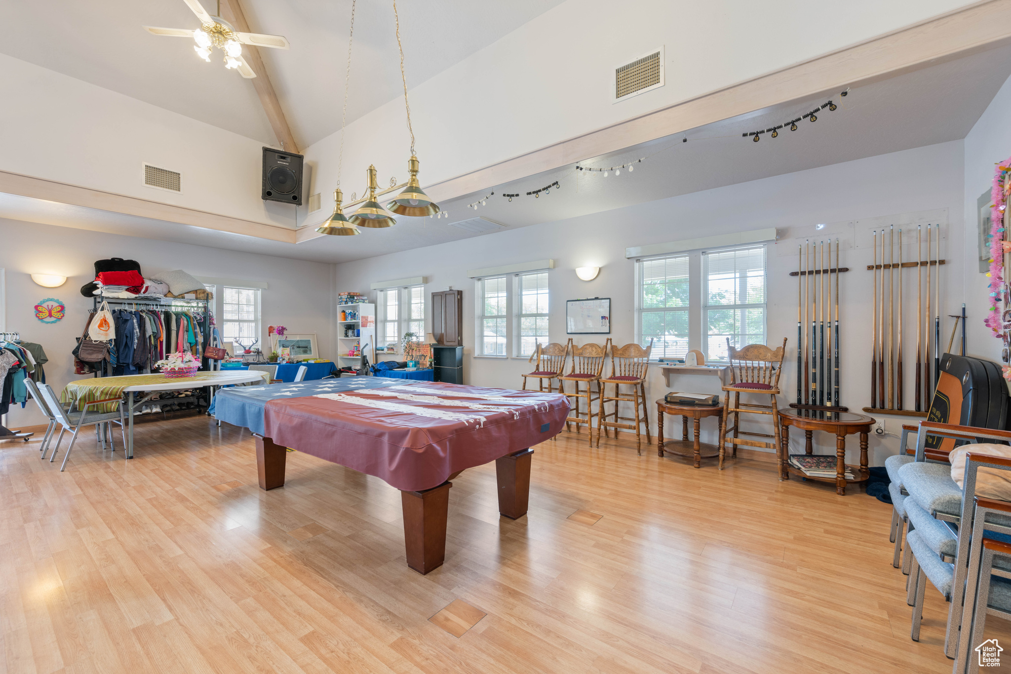 HARRISBURG LAKESIDE EST 1 - Residential