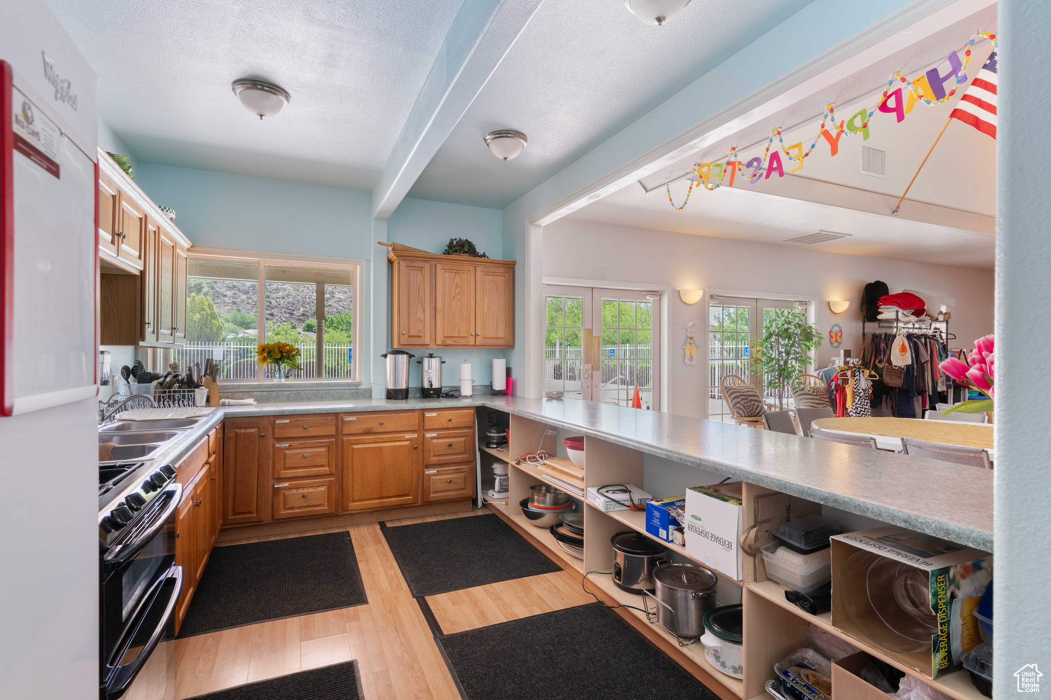 HARRISBURG LAKESIDE EST 1 - Residential