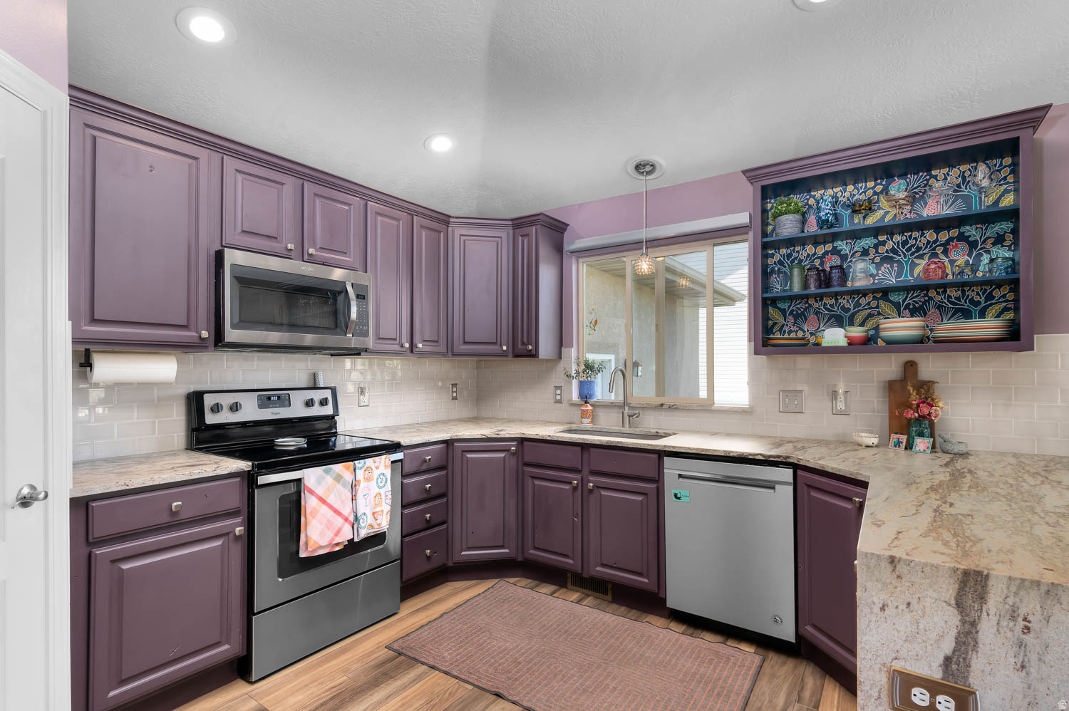 OLD FARM ESTATES - Residential