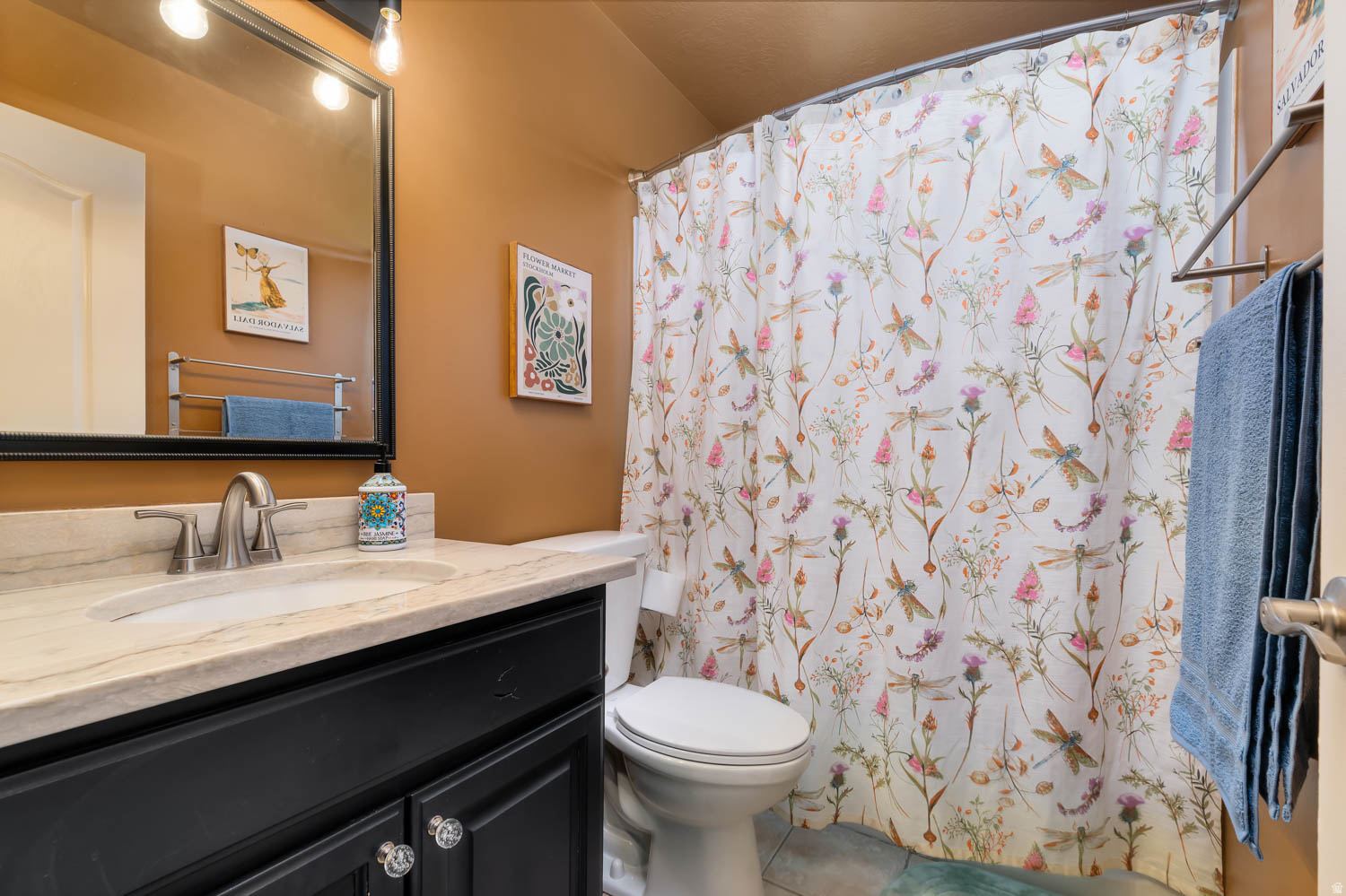 OLD FARM ESTATES - Residential