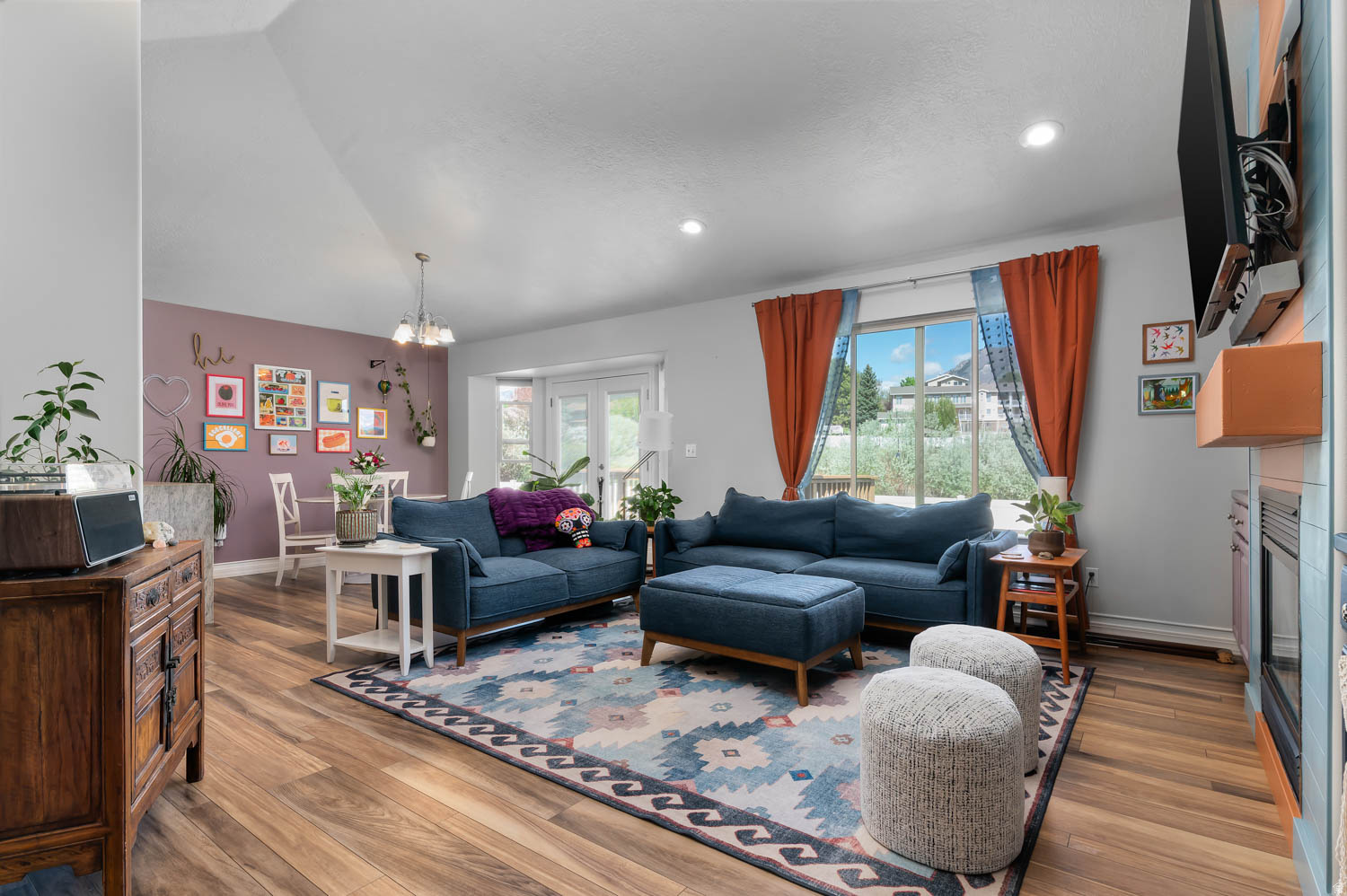 OLD FARM ESTATES - Residential