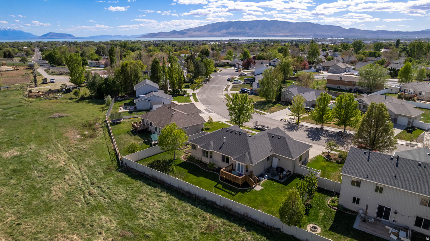 OLD FARM ESTATES - Residential