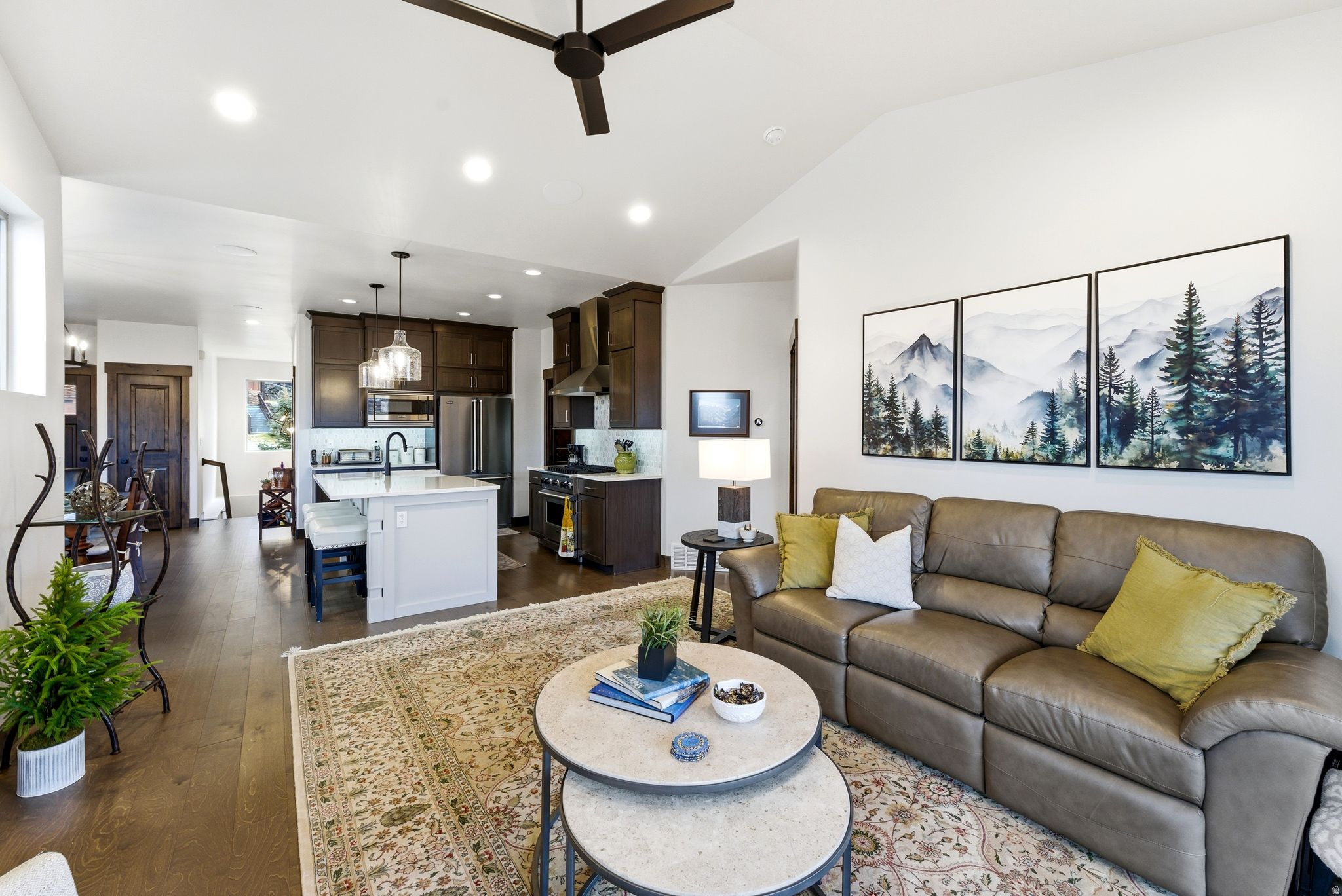 BLACK ROCK RIDGE - Residential