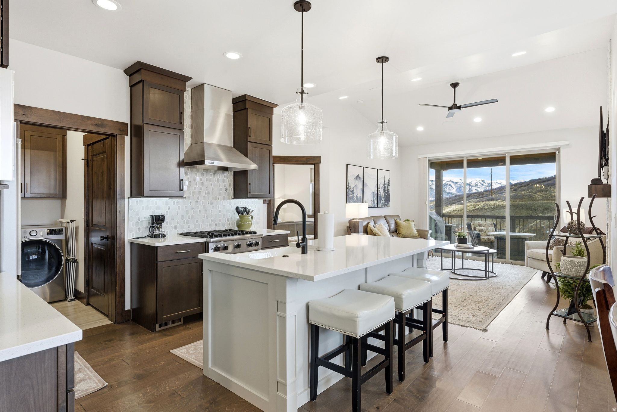 BLACK ROCK RIDGE - Residential