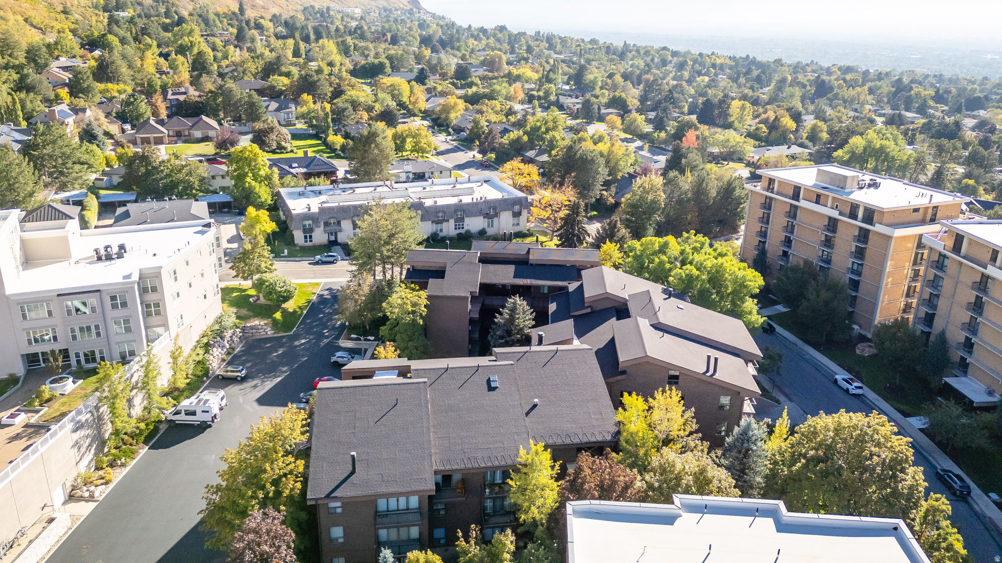 OAKWOOD GARDENS - Residential