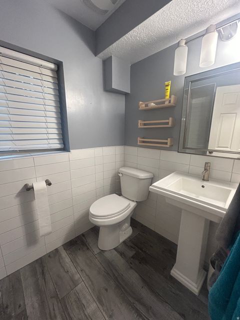 Tiny photo for 16 W 780 S, Centerville, UT 84014 (MLS # 2127770)