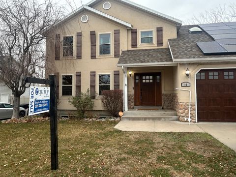 Tiny photo for 16 W 780 S, Centerville, UT 84014 (MLS # 2127770)