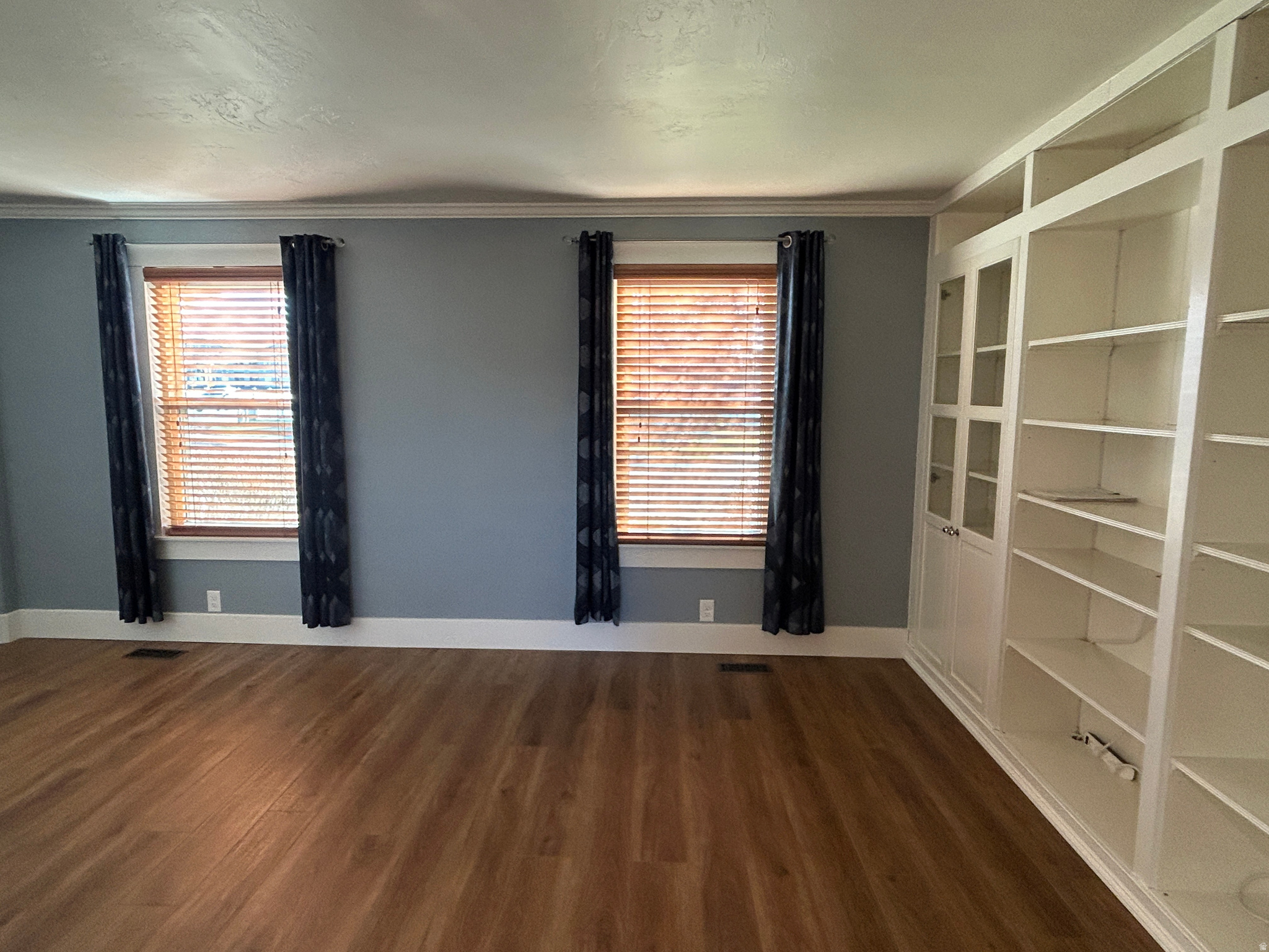 MEADOW LANDS - Residential