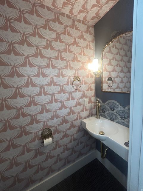 Tiny photo for 16 W 780 S, Centerville, UT 84014 (MLS # 2127770)