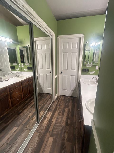 Tiny photo for 16 W 780 S, Centerville, UT 84014 (MLS # 2127770)