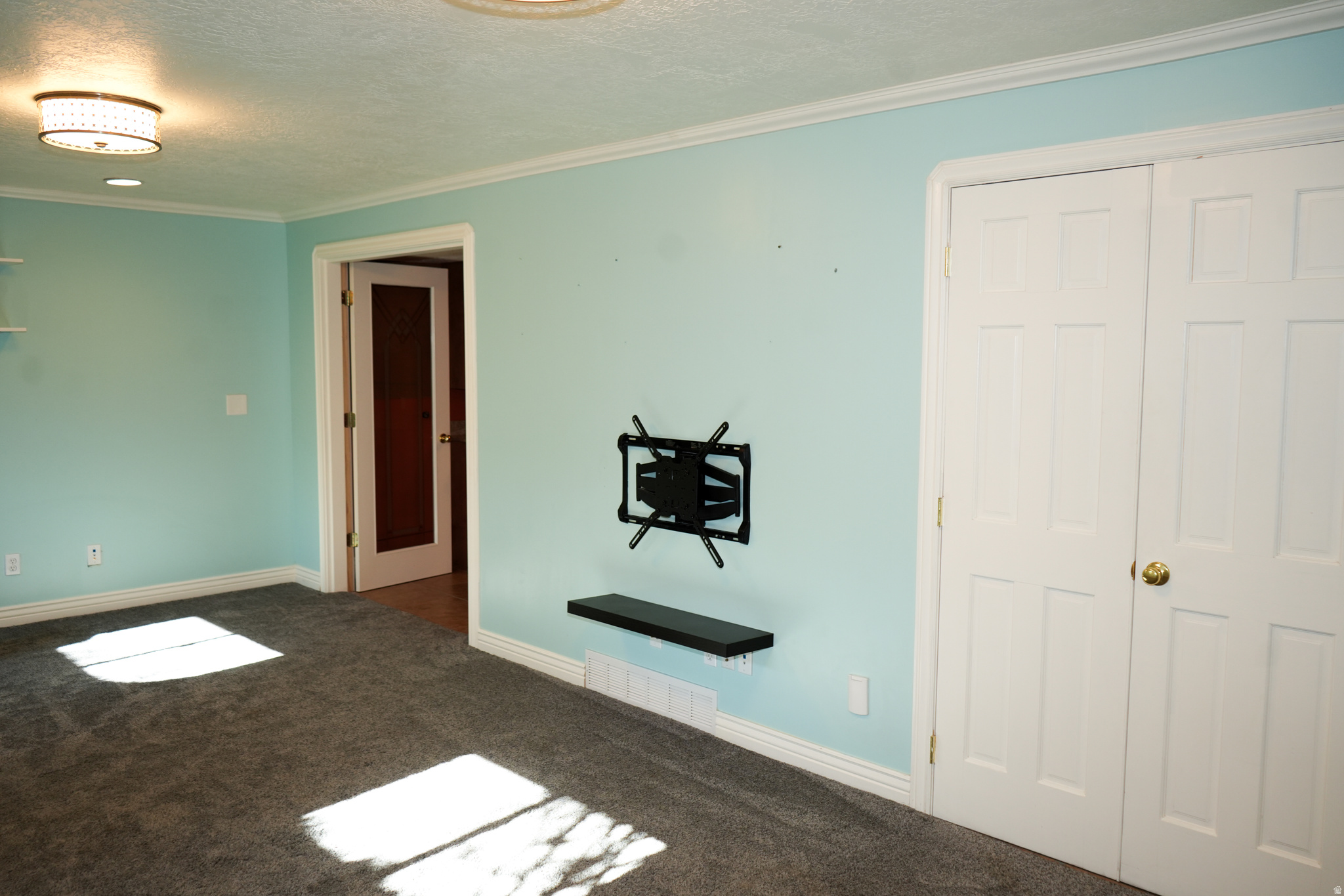 MEADOW LANDS - Residential