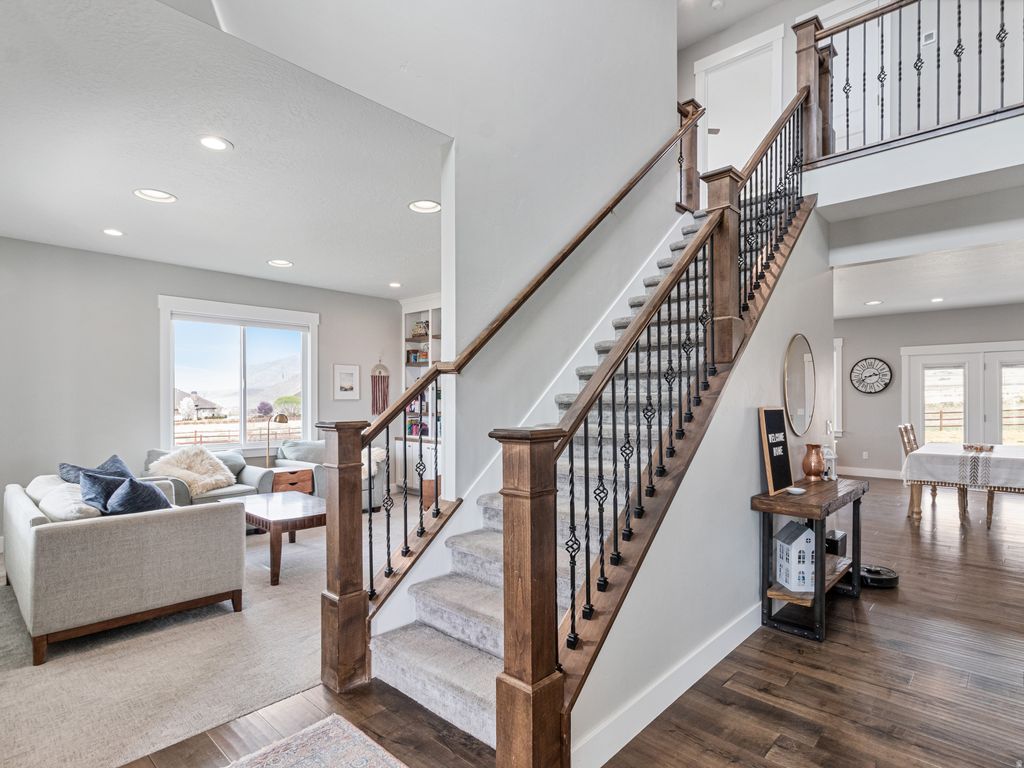 Photo of 2558 MOUNTAIN GLEN RD, Erda, UT 84074 (MLS # 2145606)