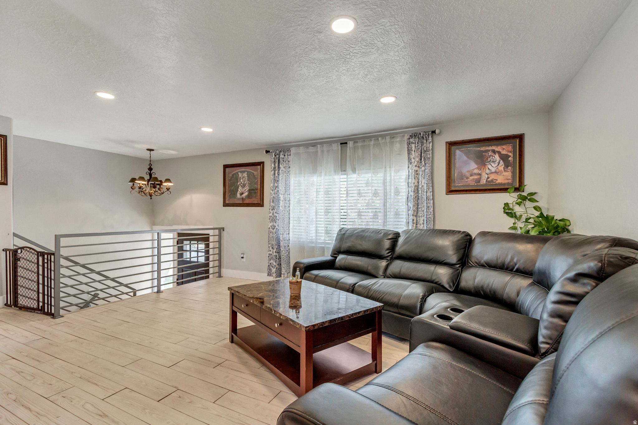 SUNNYVALE HEIGHTS #8 - Residential