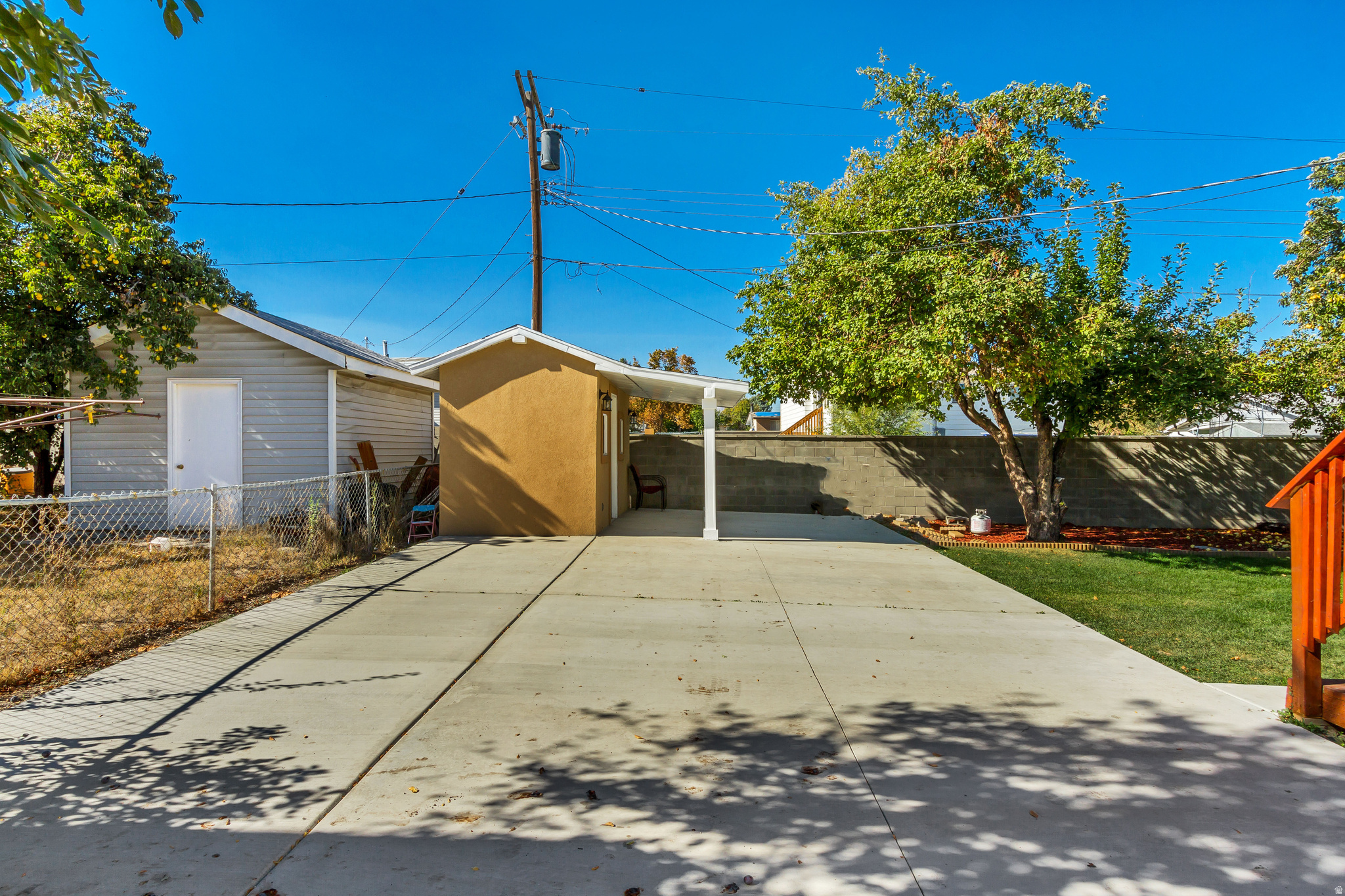 SUNNYVALE HEIGHTS #8 - Residential