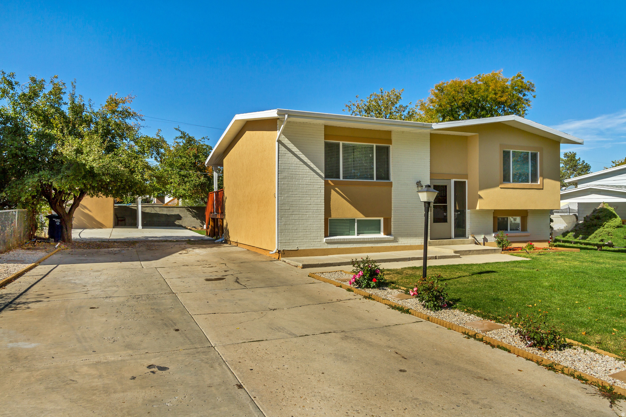 SUNNYVALE HEIGHTS #8 - Residential