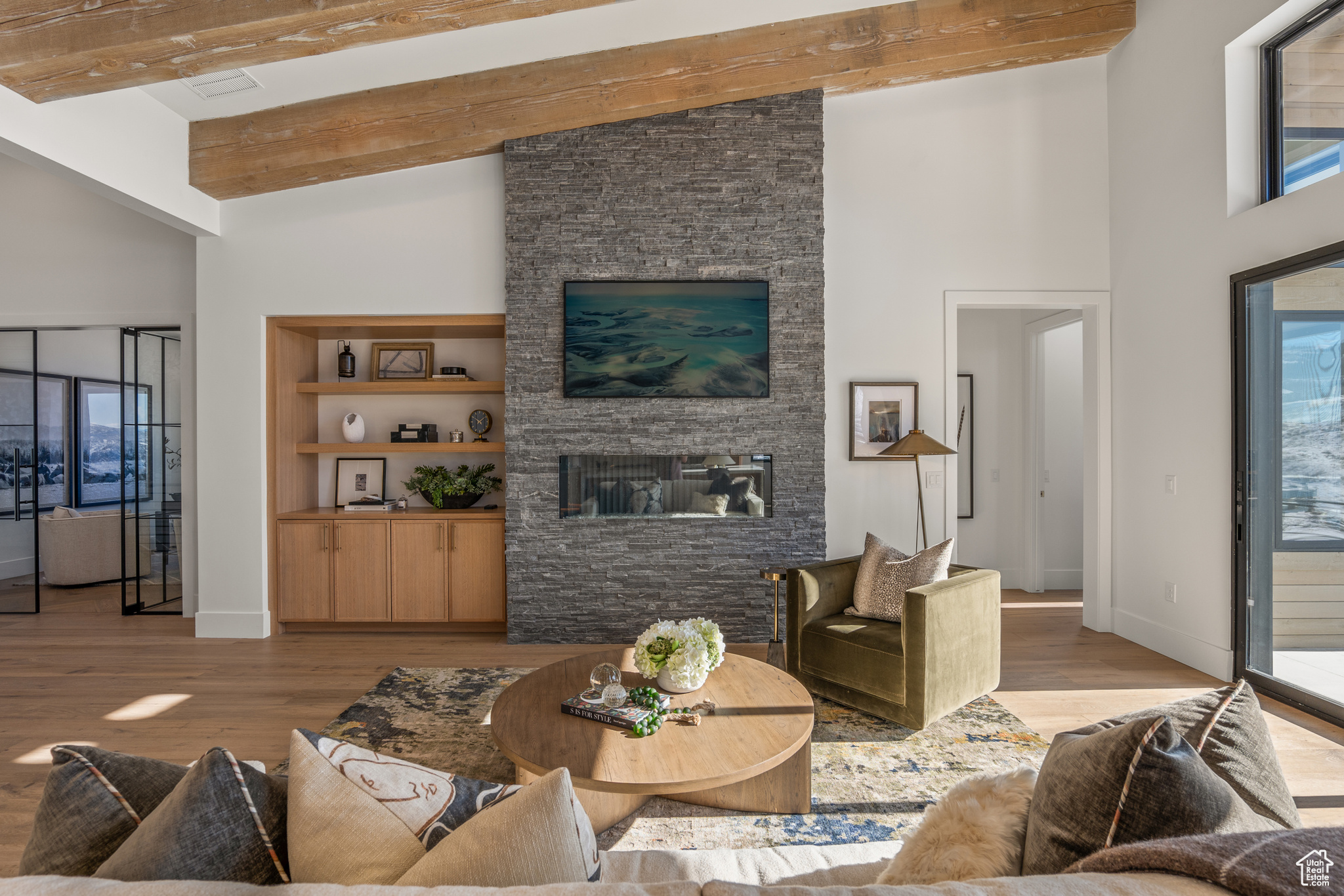 AMANTI LAGO - Residential