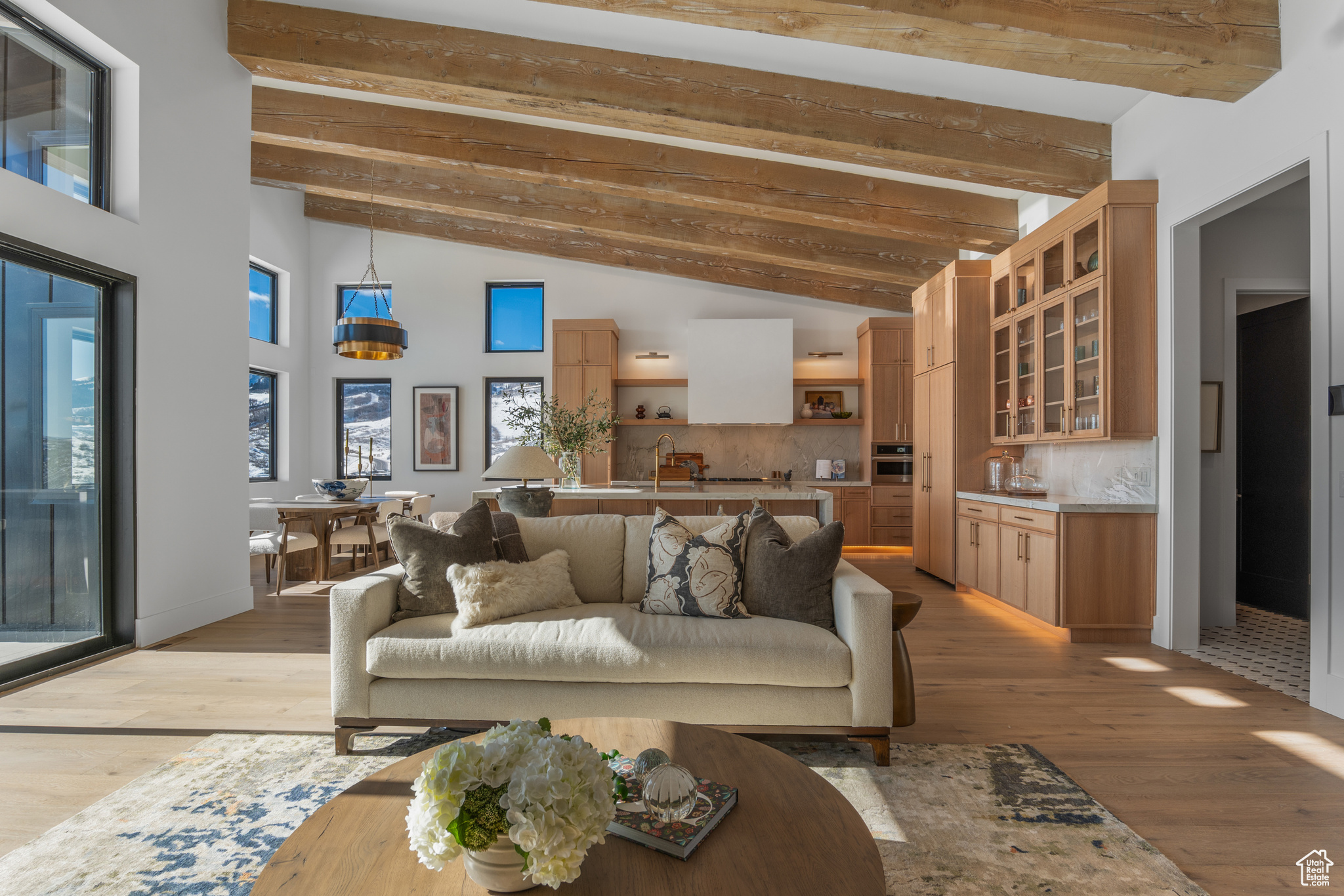 AMANTI LAGO - Residential