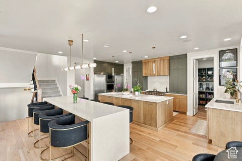 Tiny photo for 576 S 1450 W, Farmington, UT 84025 (MLS # 2187680)