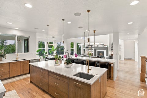 Tiny photo for 576 S 1450 W, Farmington, UT 84025 (MLS # 2187680)